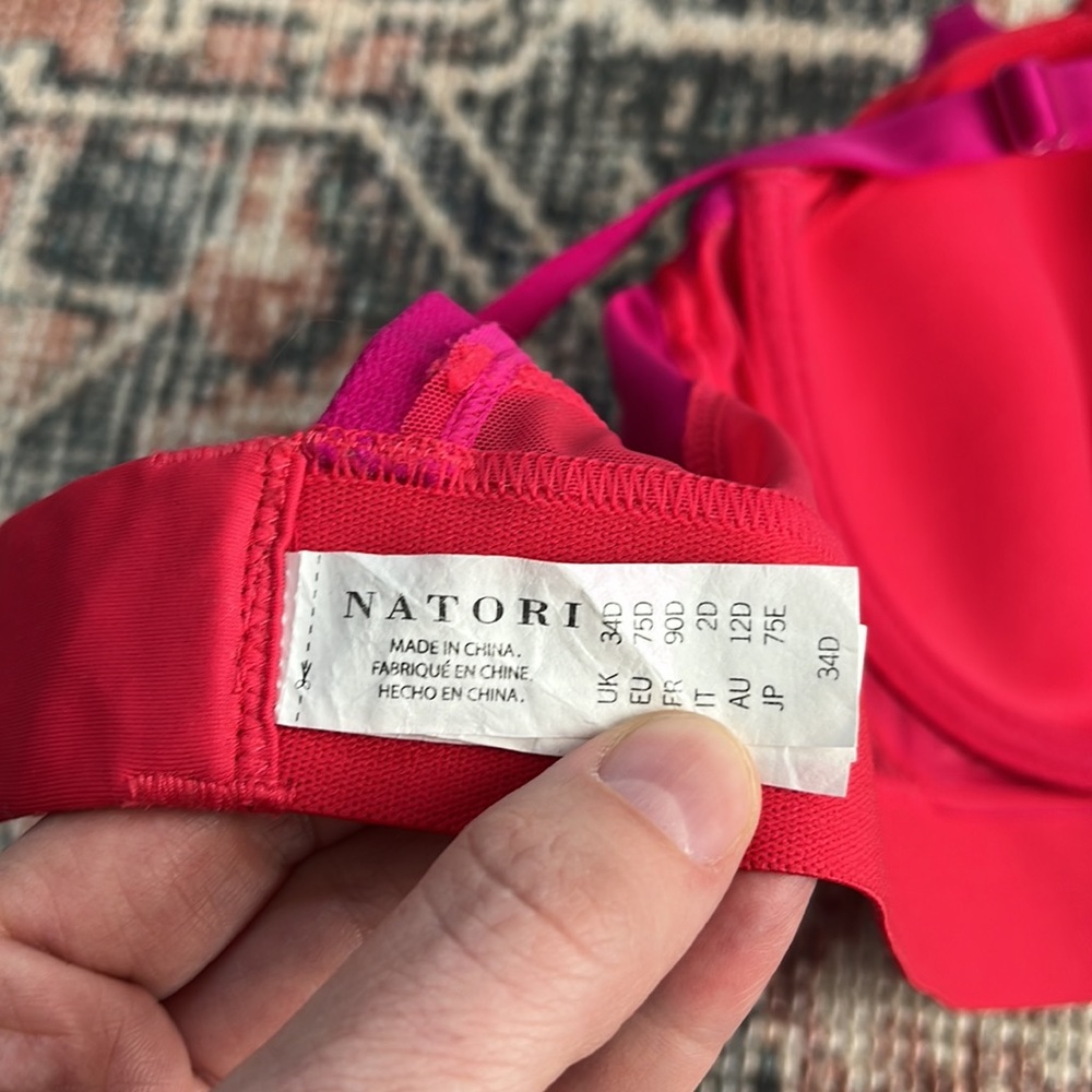 Natori Bra - Picture 6 of 6